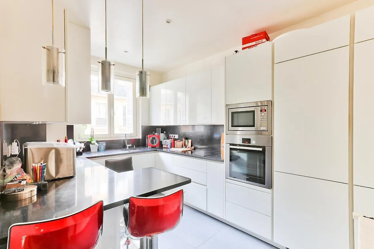 Appartement 140M2 Proche Des Champs Elysees パリ アパート