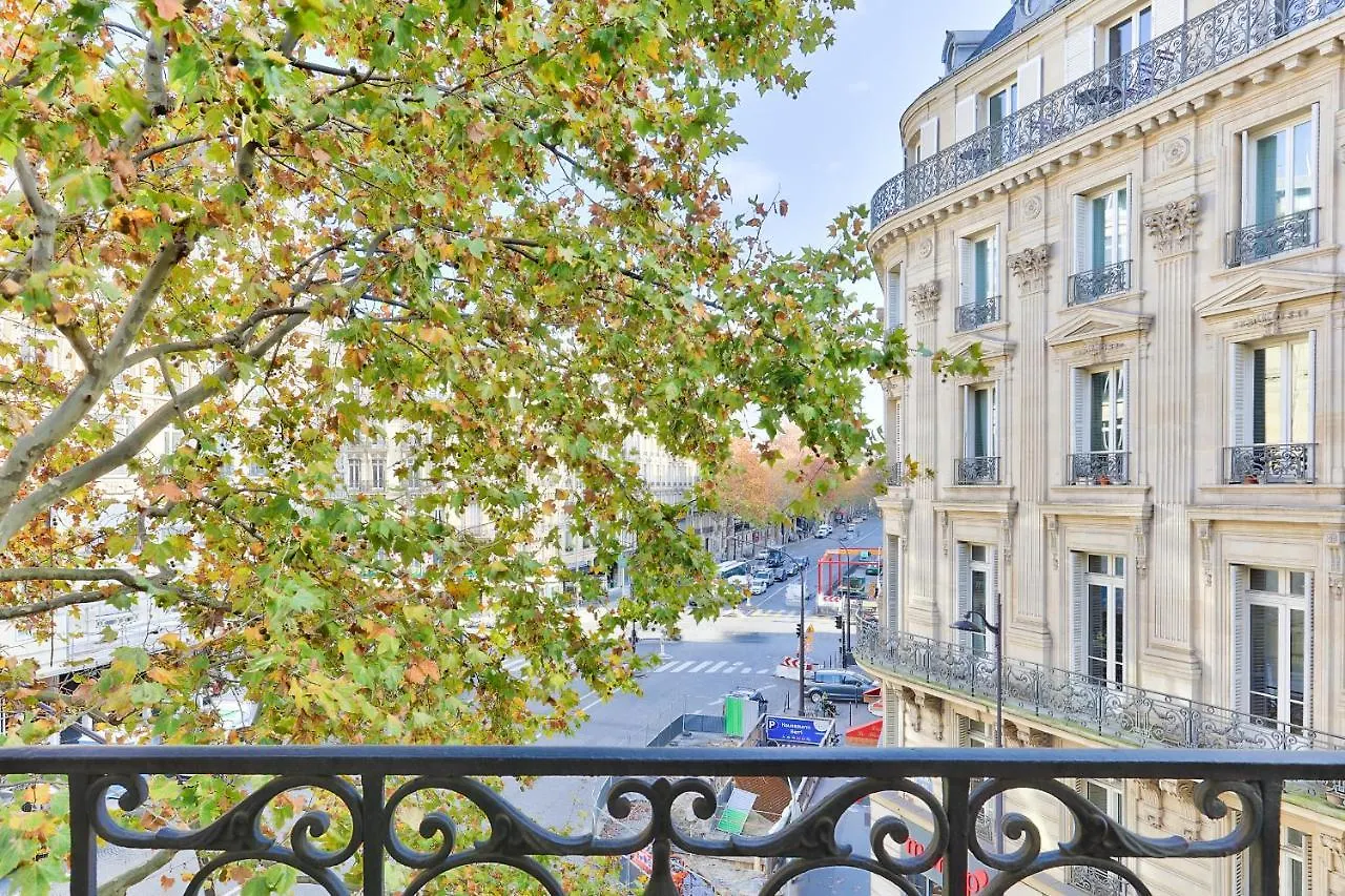 Appartement 140M2 Proche Des Champs Elysees Parigi 0*,